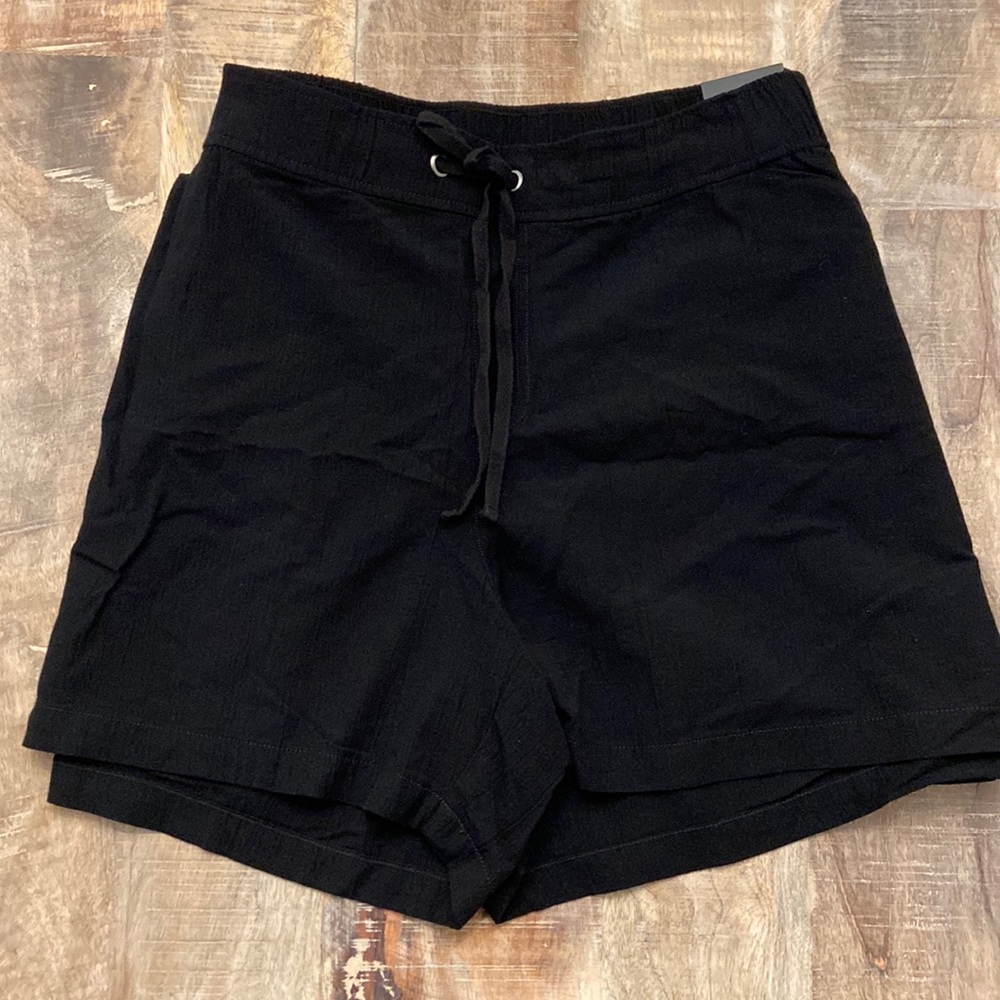 Lane Bryant - black pocketed shorts